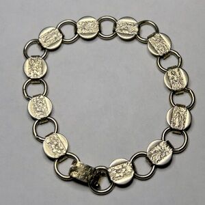 Vintage Gold Sarah Coventry Circle Bracelet‎